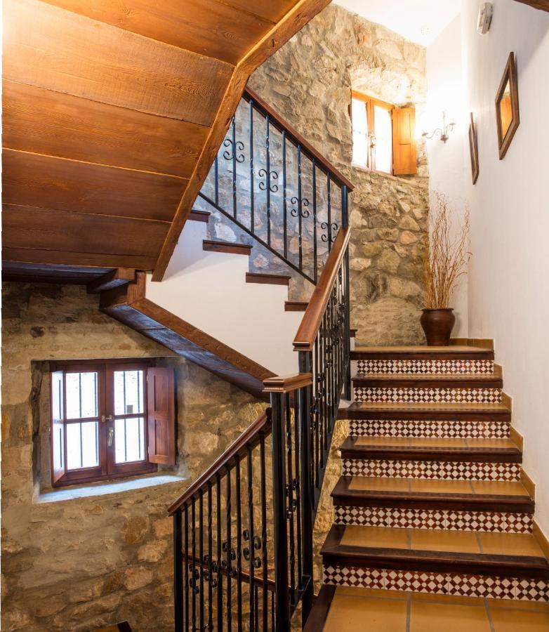 Tugasa Hotel Y Casas Rurales La Posada Villaluenga Del Rosario Ngoại thất bức ảnh