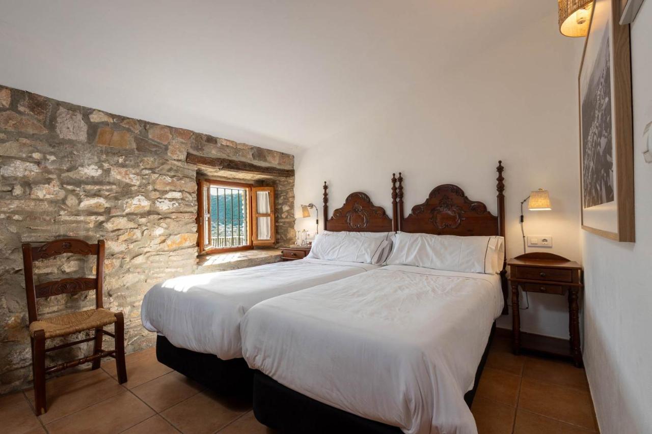 Tugasa Hotel Y Casas Rurales La Posada Villaluenga Del Rosario Ngoại thất bức ảnh