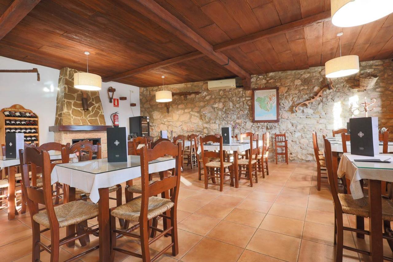 Tugasa Hotel Y Casas Rurales La Posada Villaluenga Del Rosario Ngoại thất bức ảnh